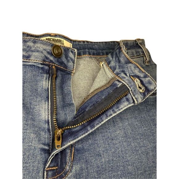 Rock & Roll Denim Women’s 31 High Rise Red Star Jean Shorts - Picture 3 of 7